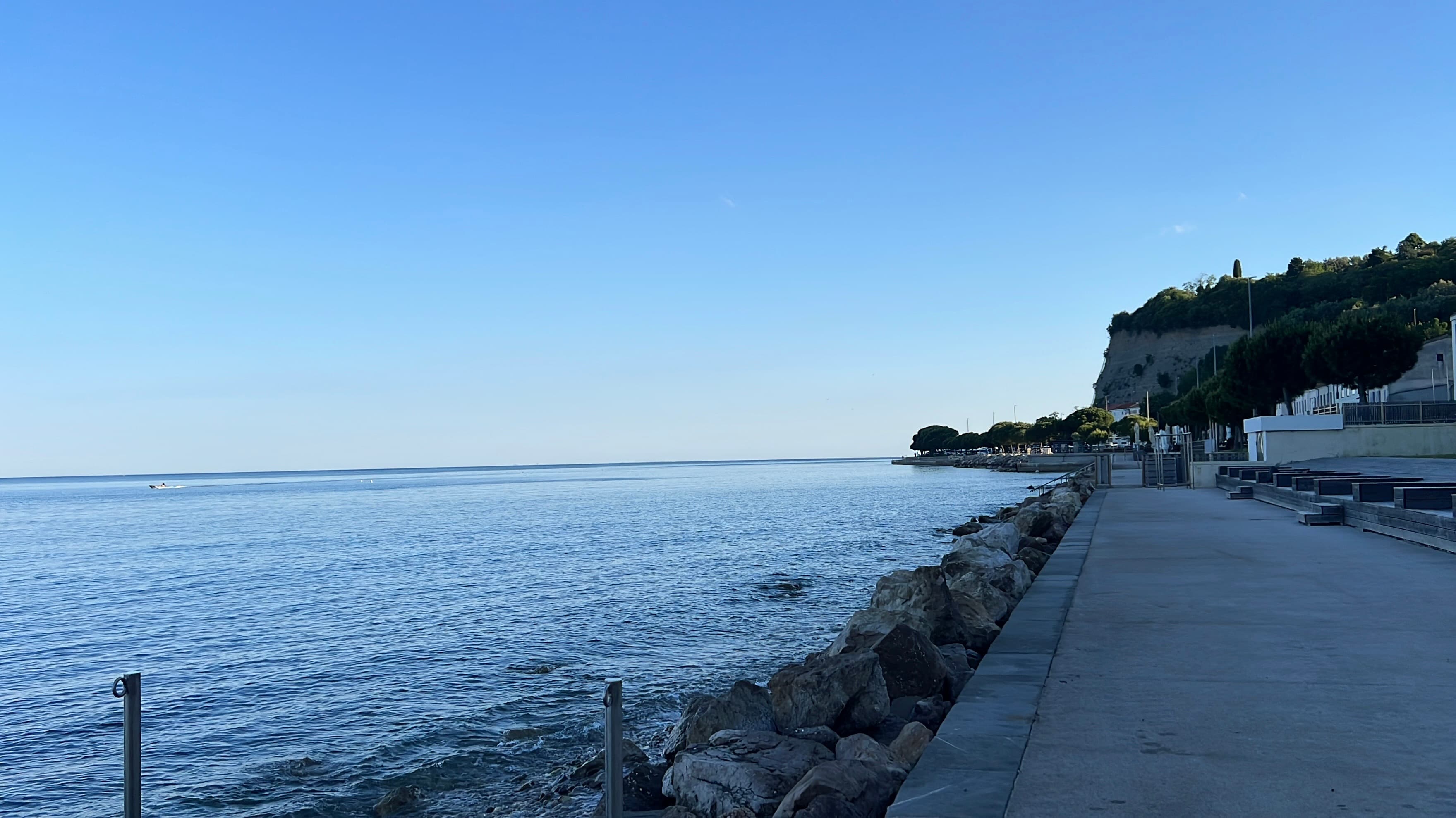 Piran · the Adriatic before breakfast