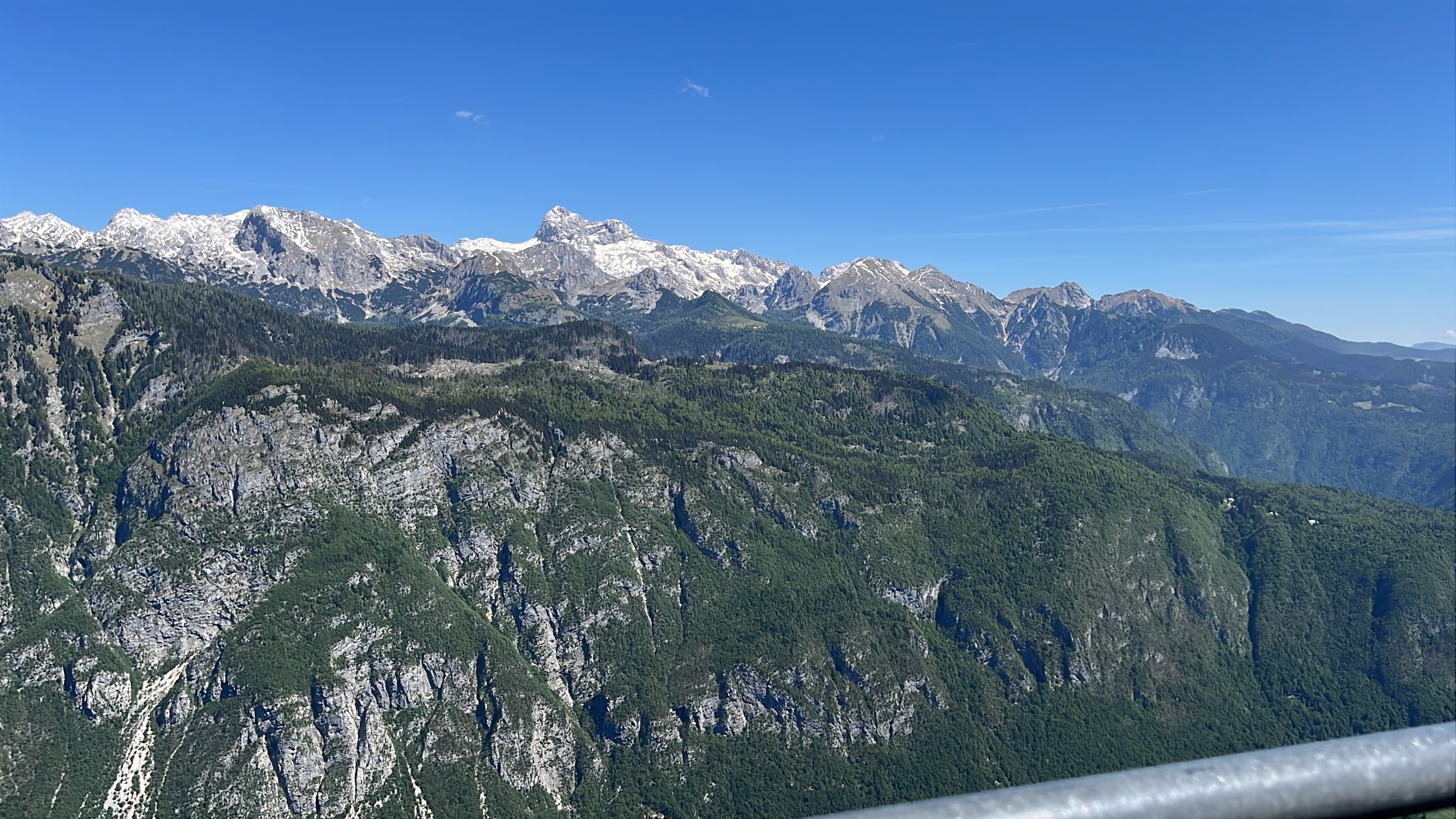 Vogel · above the Julian Alps